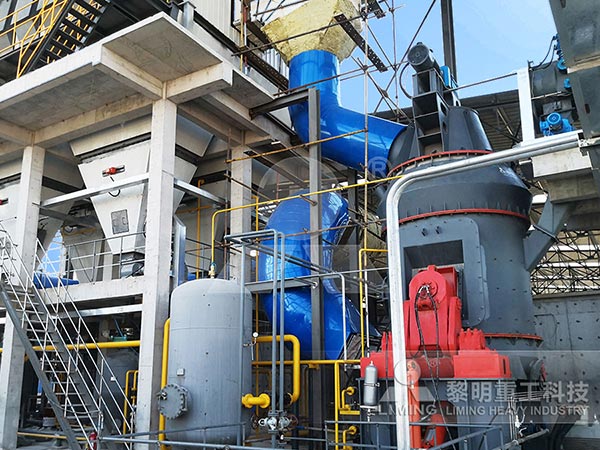 LM立式磨粉機生產現場 LM立式磨粉機生產現場