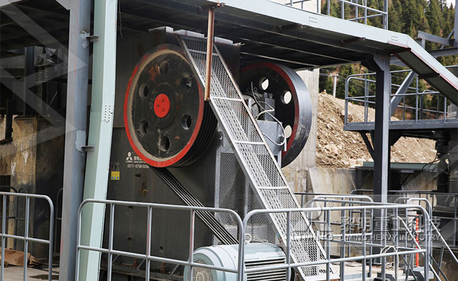 C6X系列顎式破碎機圖片