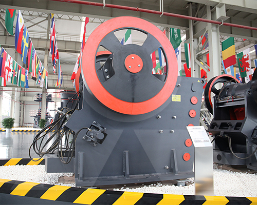 歐版顎式破碎機展廳圖