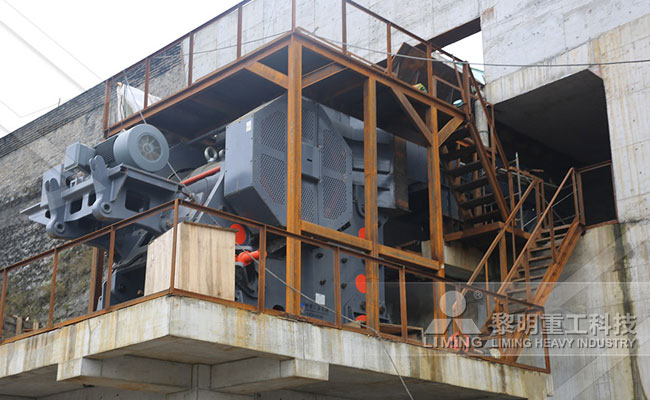 C6X系列顎式破碎機生產現場