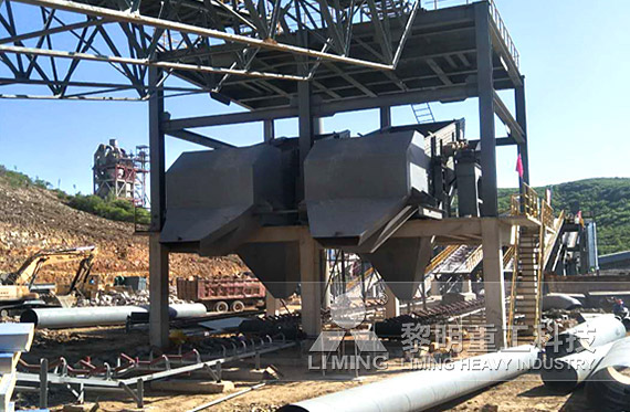 安徽時(shí)產(chǎn)200噸河卵石制砂線生產(chǎn)現(xiàn)場 時(shí)產(chǎn)700噸石灰石破碎生產(chǎn)線