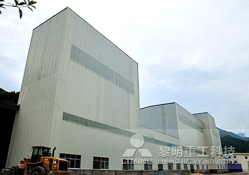 安徽客戶鵝卵石破碎生產線安裝中 時產5噸粘土研磨生產線